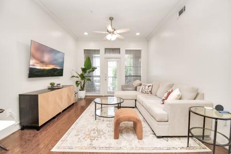 2120 Kipling Street 306 Houston TX 77098