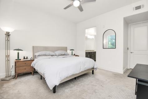 2120 Kipling Street 306 Houston TX 77098