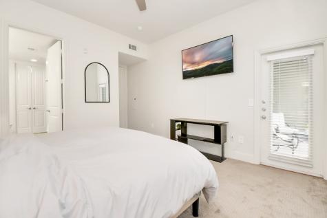 2120 Kipling Street 306 Houston TX 77098