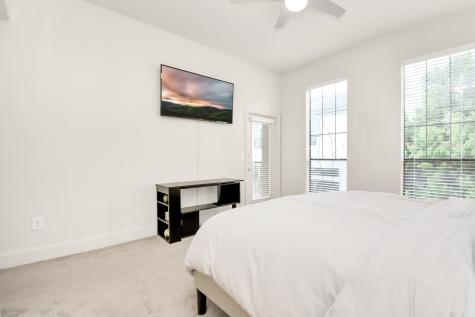 2120 Kipling Street 306 Houston TX 77098