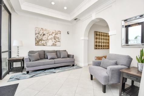 2120 Kipling Street 306 Houston TX 77098