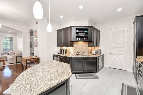 2120 Kipling Street 306 Houston TX 77098