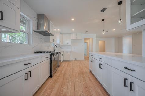 2214 Nina Lee Lane Houston TX 77018