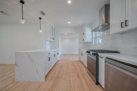 2214 Nina Lee Lane Houston TX 77018
