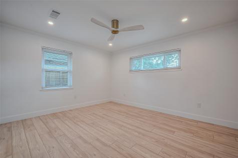 2214 Nina Lee Lane Houston TX 77018