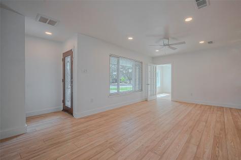 2214 Nina Lee Lane Houston TX 77018