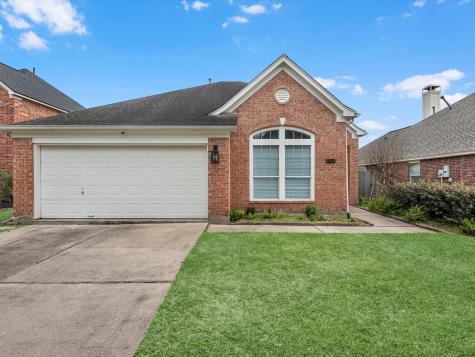 5805 Windy Knoll Lane Rosharon TX 77583