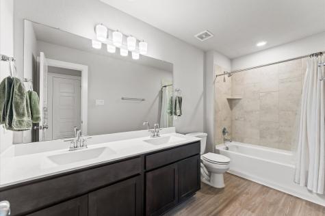 818 Deerhurst Lane Magnolia TX 77354