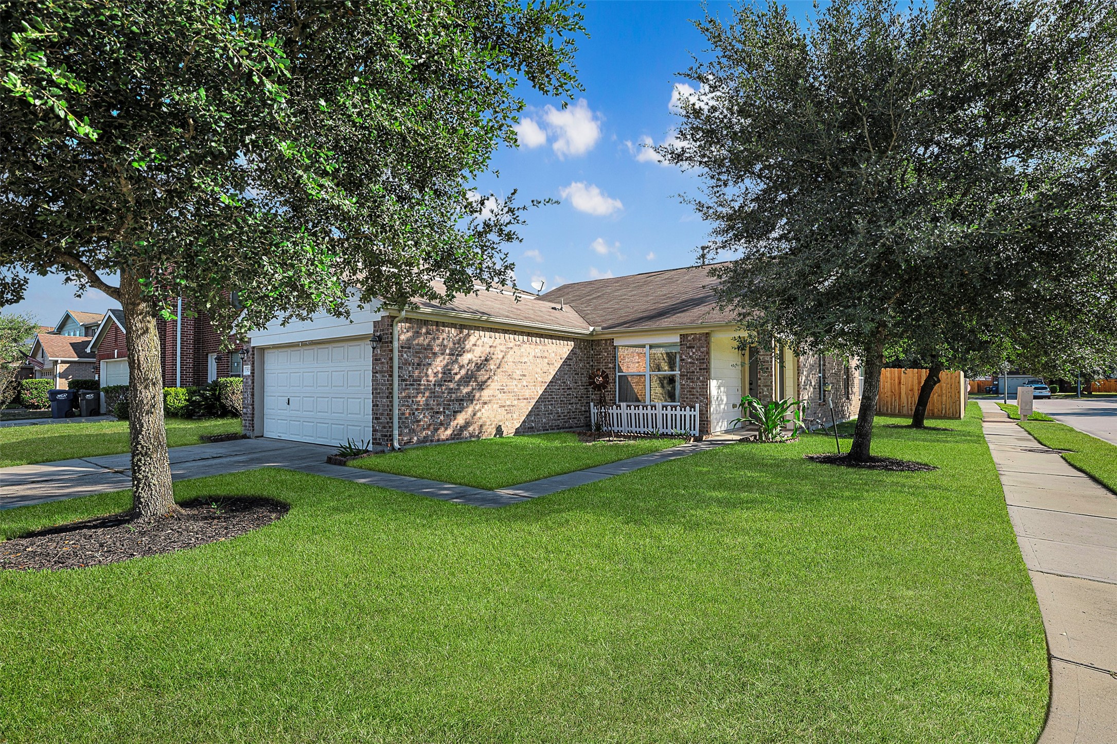 29202 Legends Beam Drive Spring TX 77386