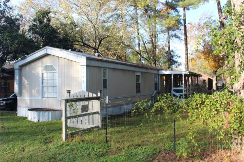 9388 Elkwood Street Willis TX 77318
