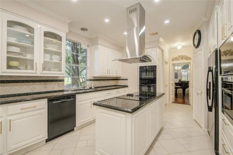 3902 Lyndhurst Place Sugar Land TX 77479
