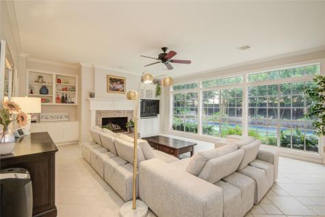 3902 Lyndhurst Place Sugar Land TX 77479