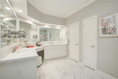 3902 Lyndhurst Place Sugar Land TX 77479