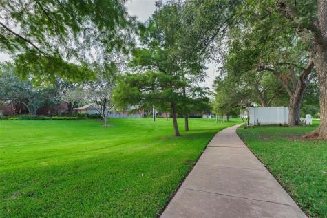 3902 Lyndhurst Place Sugar Land TX 77479