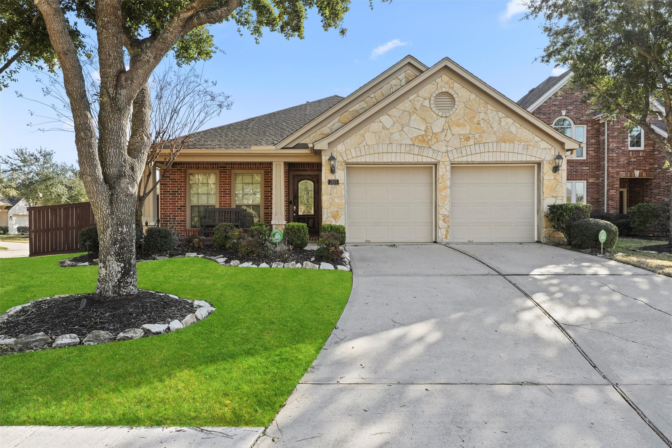 2801 Highland Lake Court Pearland TX 77584