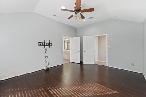 2801 Highland Lake Court Pearland TX 77584