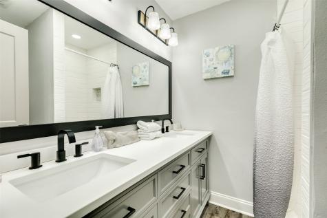 13108 John Reynolds Road Galveston TX 77554