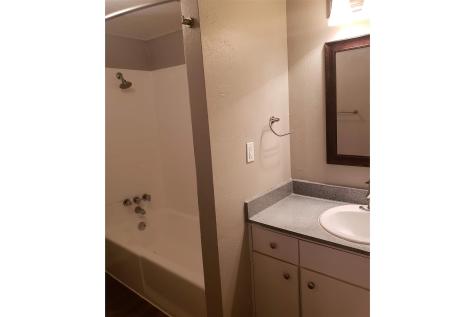1212 Hampshire Lane 204-1 Richardson TX 75080