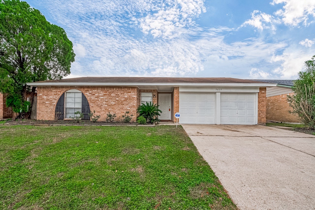 7627 Winkle Wood Lane Houston TX 77086