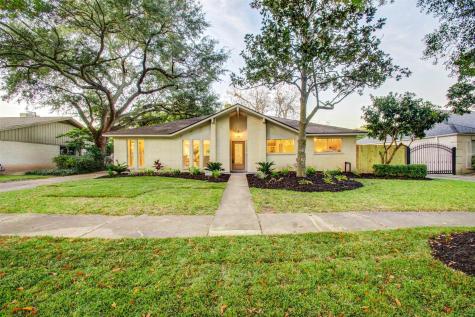 5730 Birdwood Road Houston TX 77096