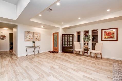 5730 Birdwood Road Houston TX 77096