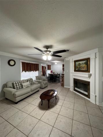 1907 Tallulah Lane Houston TX 77077