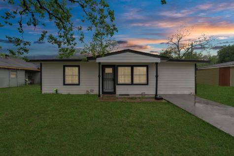 4934 Burma Road Houston TX 77033