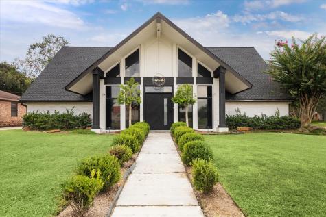 6243 S Braeswood Boulevard Houston TX 77096