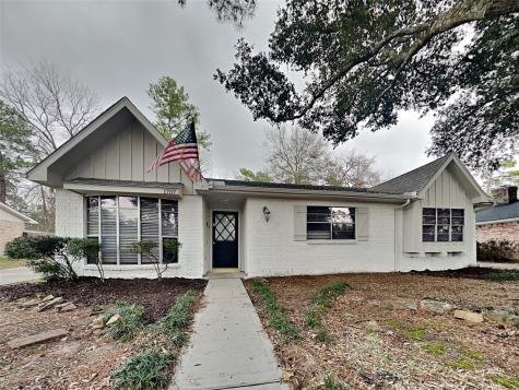 1707 Abbey Oak Drive Houston TX 77073