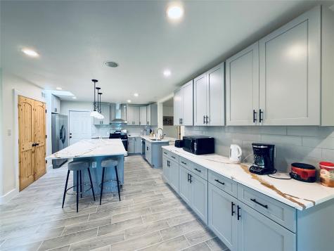 3936 Wagon Road Dickinson TX 77539