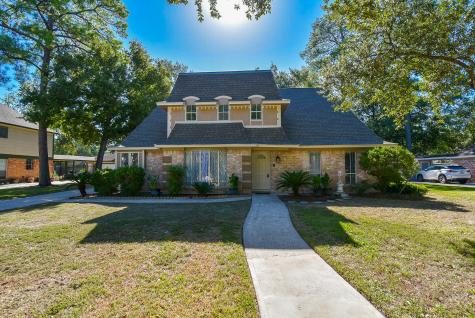 4811 Shatner Drive Houston TX 77066