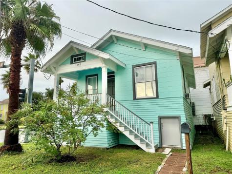 1002 12th Street Galveston TX 77550