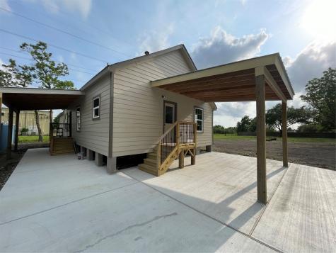 1036 Llano Street Pasadena TX 77504
