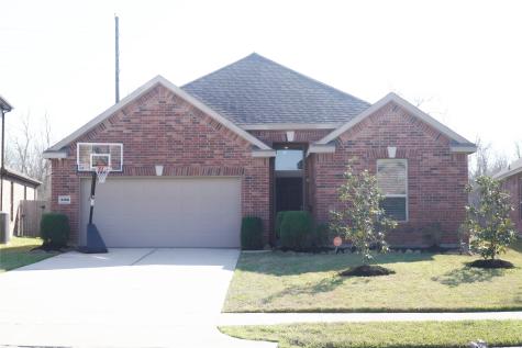 3308 Regal Park Lane Pearland TX 77584