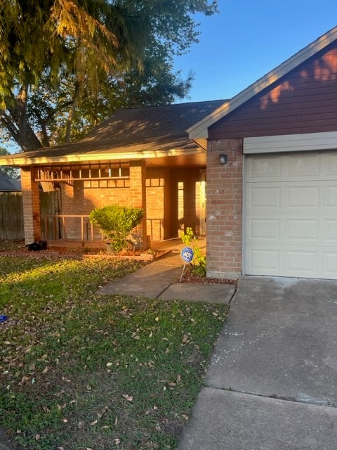 2052 Hickory Glen Drive Missouri City TX 77489