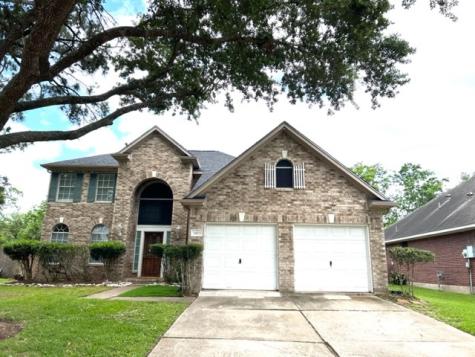 2423 Piney Woods Drive Pearland TX 77581