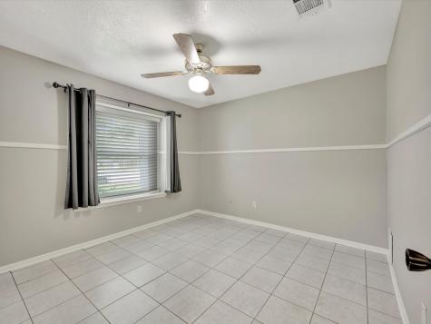 1616 Live Oak Hollow Street Pearland TX 77581