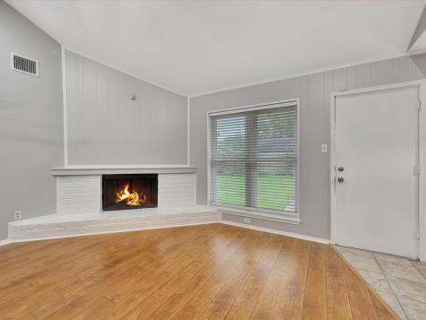 1616 Live Oak Hollow Street Pearland TX 77581