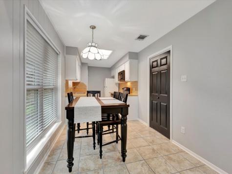 1616 Live Oak Hollow Street Pearland TX 77581