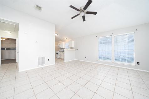 1718 Brickarbor Drive Katy TX 77449