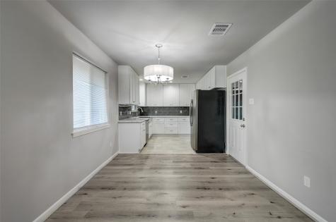5451 Loch Lomond Drive Houston TX 77096