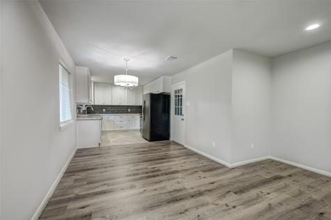 5451 Loch Lomond Drive Houston TX 77096