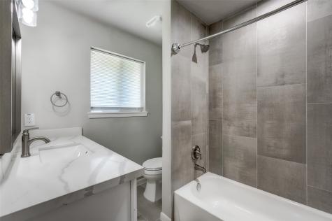 5451 Loch Lomond Drive Houston TX 77096