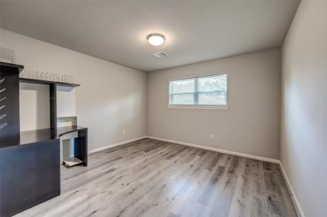 5451 Loch Lomond Drive Houston TX 77096