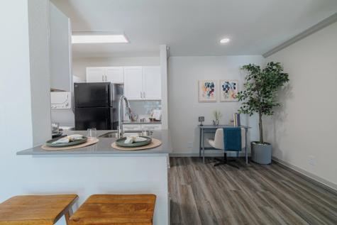 200 Hallow Tree Lane 912-2 Houston TX 77090