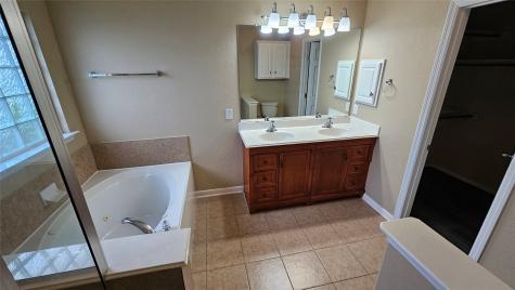 5650 Horseshoe Falls Missouri City TX 77459
