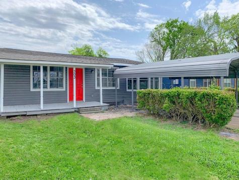 303 Harlem Street Sweeny TX 77480