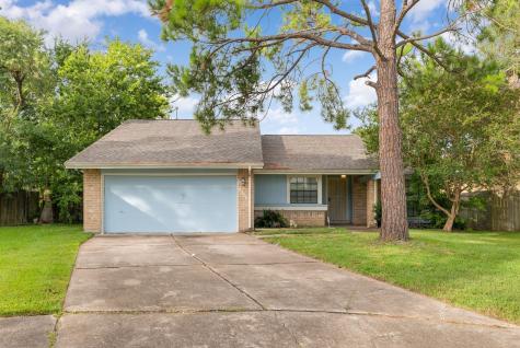 9306 Moorfield Court Houston TX 77083