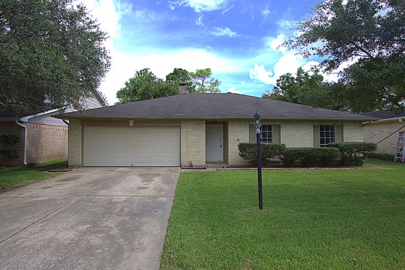 16511 Barcelona Drive Friendswood TX 77546