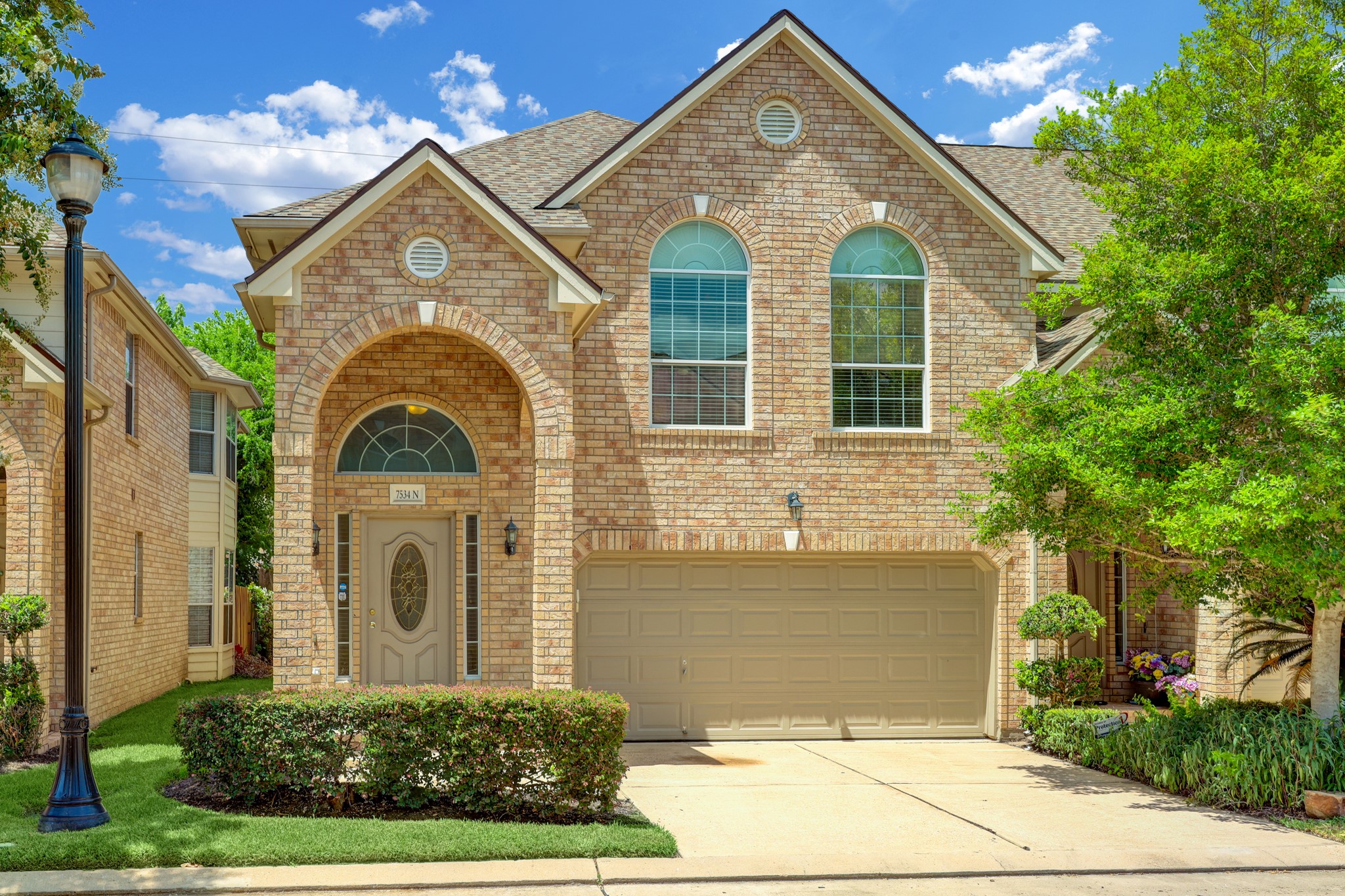 7534 N Linpar Court Houston TX 77040